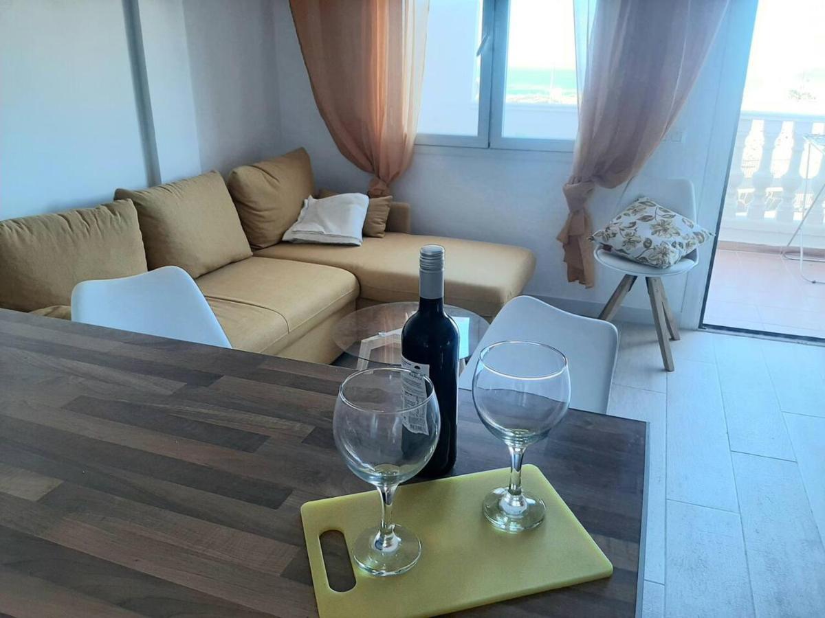 1 Bedroom Giuly Sea Views In Los Cristianos Los Cristianos (Tenerife) Exterior foto