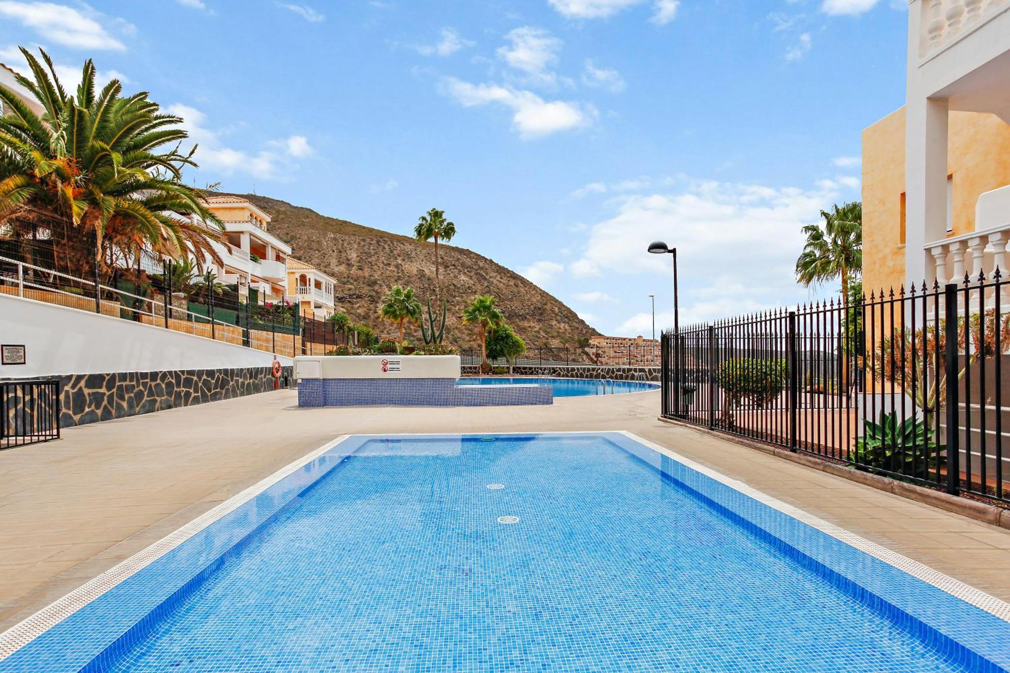1 Bedroom Giuly Sea Views In Los Cristianos Los Cristianos (Tenerife) Exterior foto
